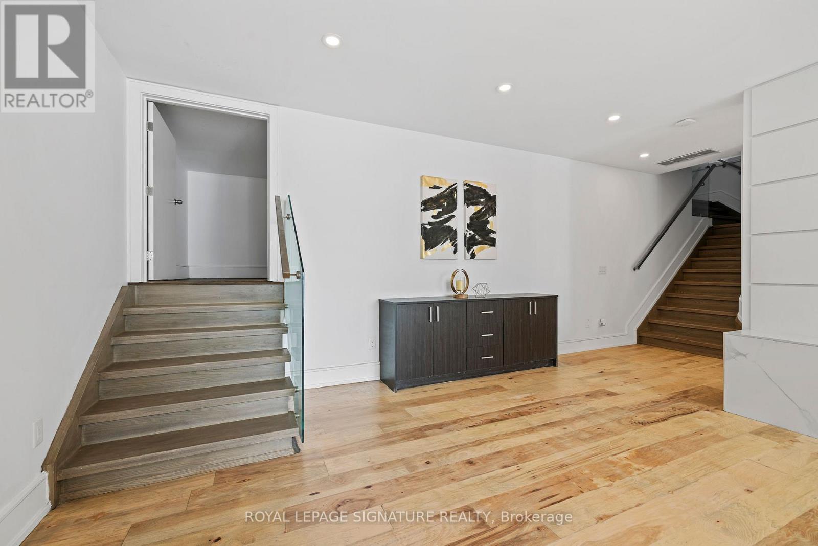 290 North Shore Boulevard E, Burlington, Ontario  L7T 1W9 - Photo 35 - W12776018