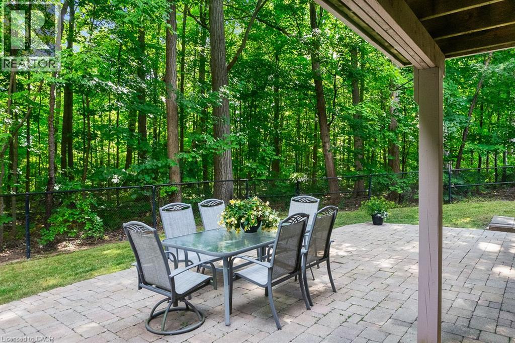 2303 Hill Ridge Court Unit# 16, Oakville, Ontario  L6M 3N3 - Photo 38 - 40803975