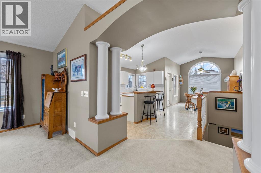 161 West Lakeview Drive, Chestermere, Alberta  T1X 1H7 - Photo 10 - A2283649