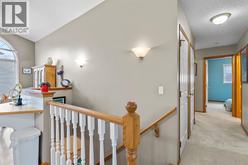 161 West Lakeview Drive, Chestermere, Alberta  T1X 1H7 - Photo 12 - A2283649