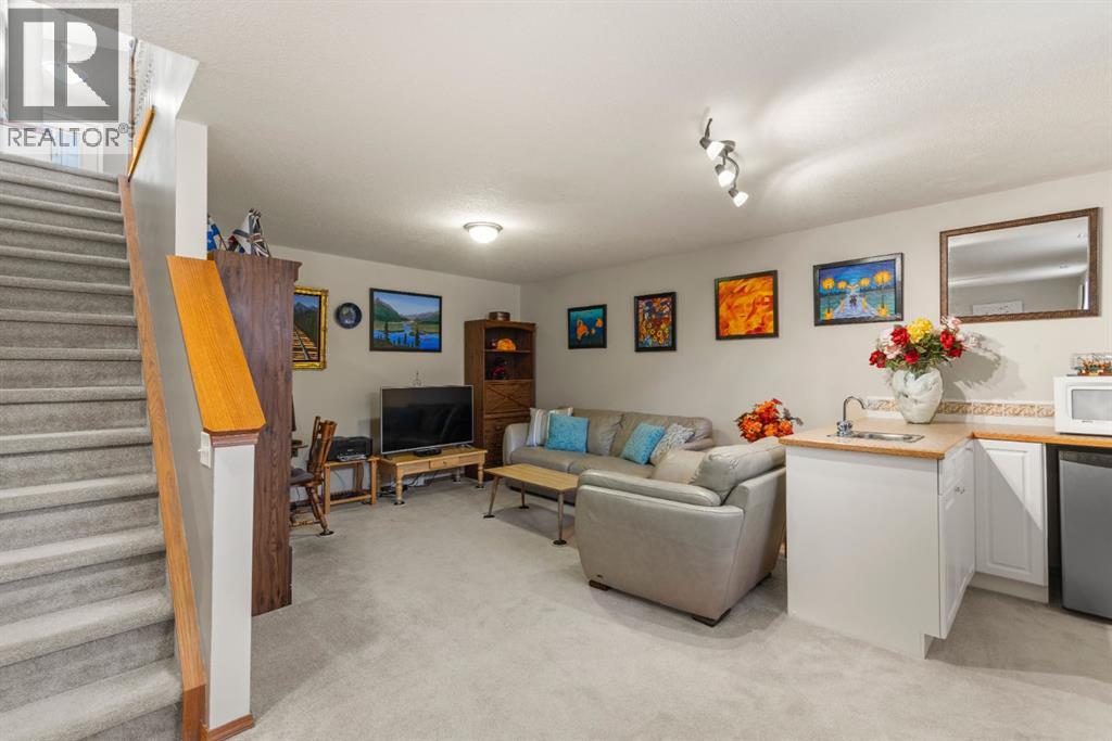 161 West Lakeview Drive, Chestermere, Alberta  T1X 1H7 - Photo 35 - A2283649