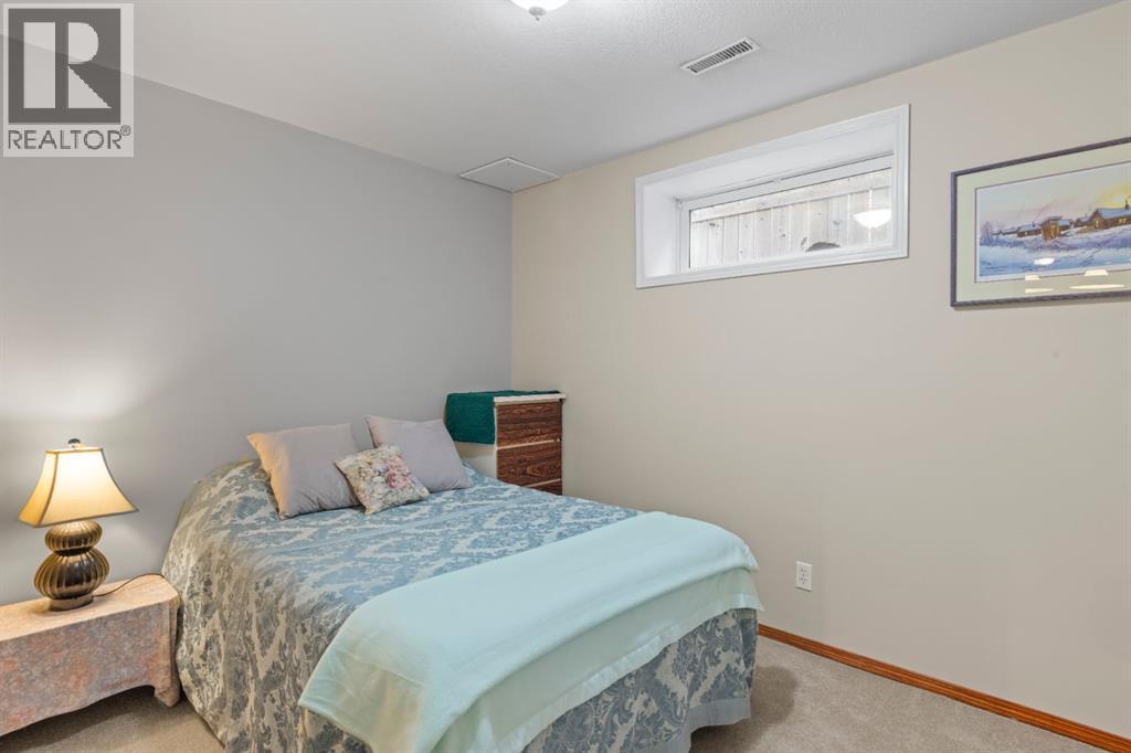 161 West Lakeview Drive, Chestermere, Alberta  T1X 1H7 - Photo 42 - A2283649