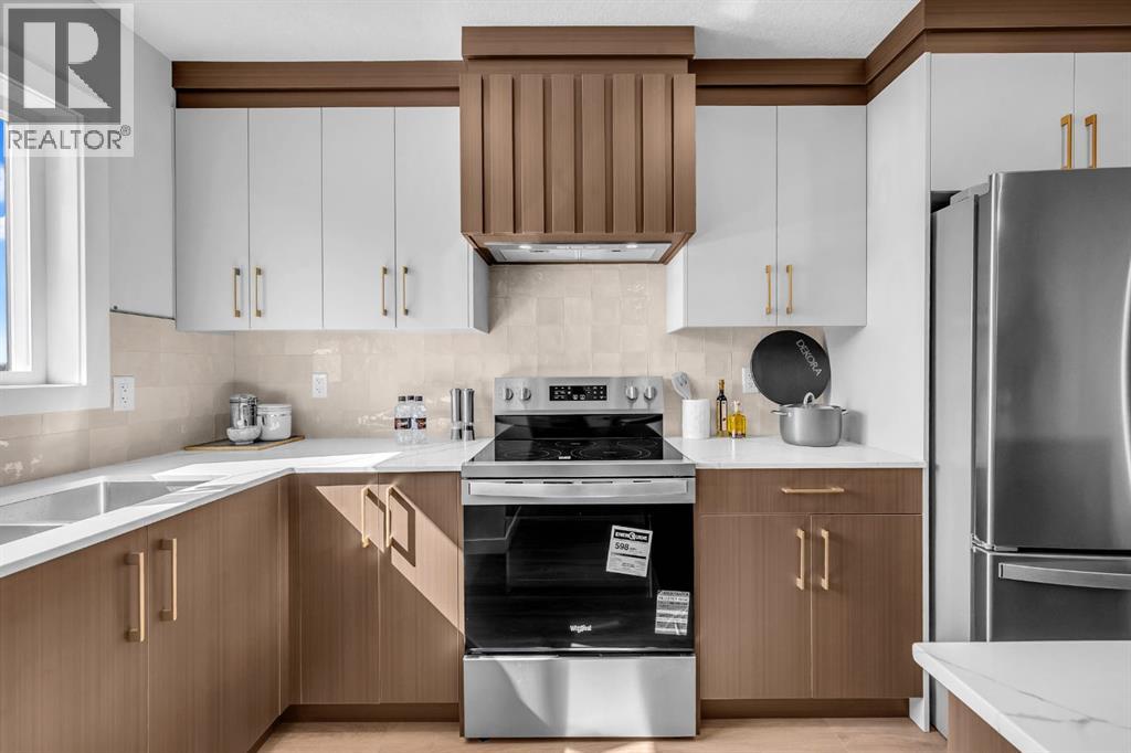 904 Clover Road, Carstairs, Alberta  T0M 0N0 - Photo 8 - A2278306