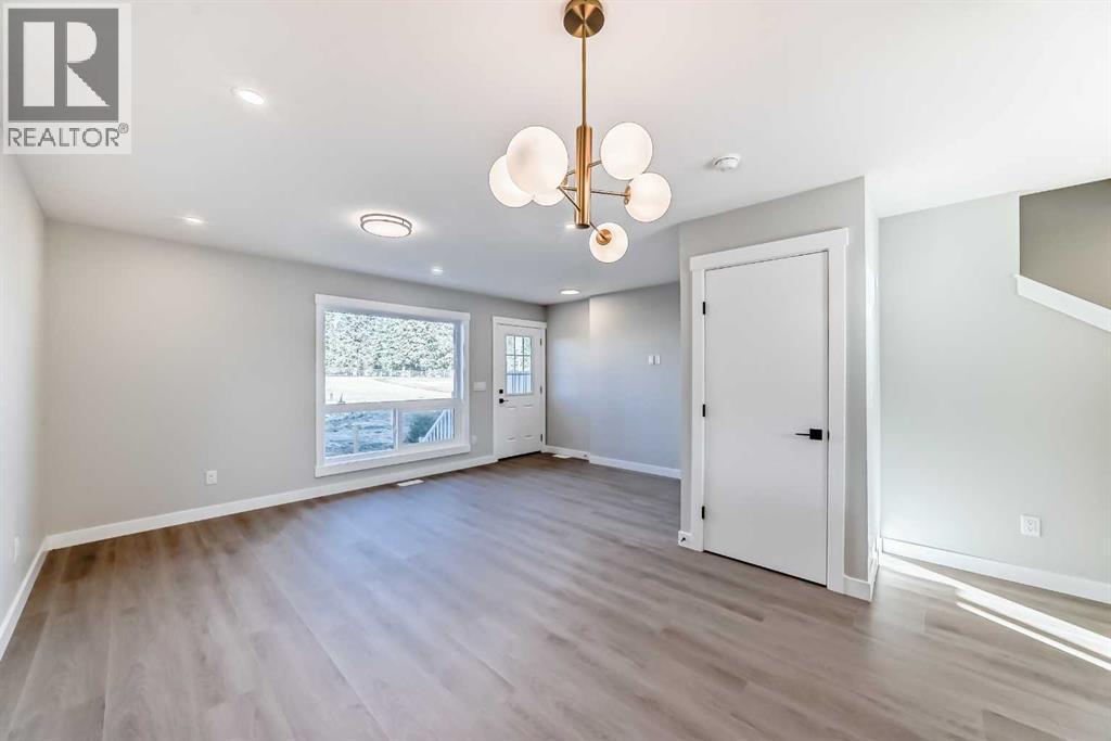 703 Clover Road, Carstairs, Alberta  T0M 0N0 - Photo 12 - A2278310