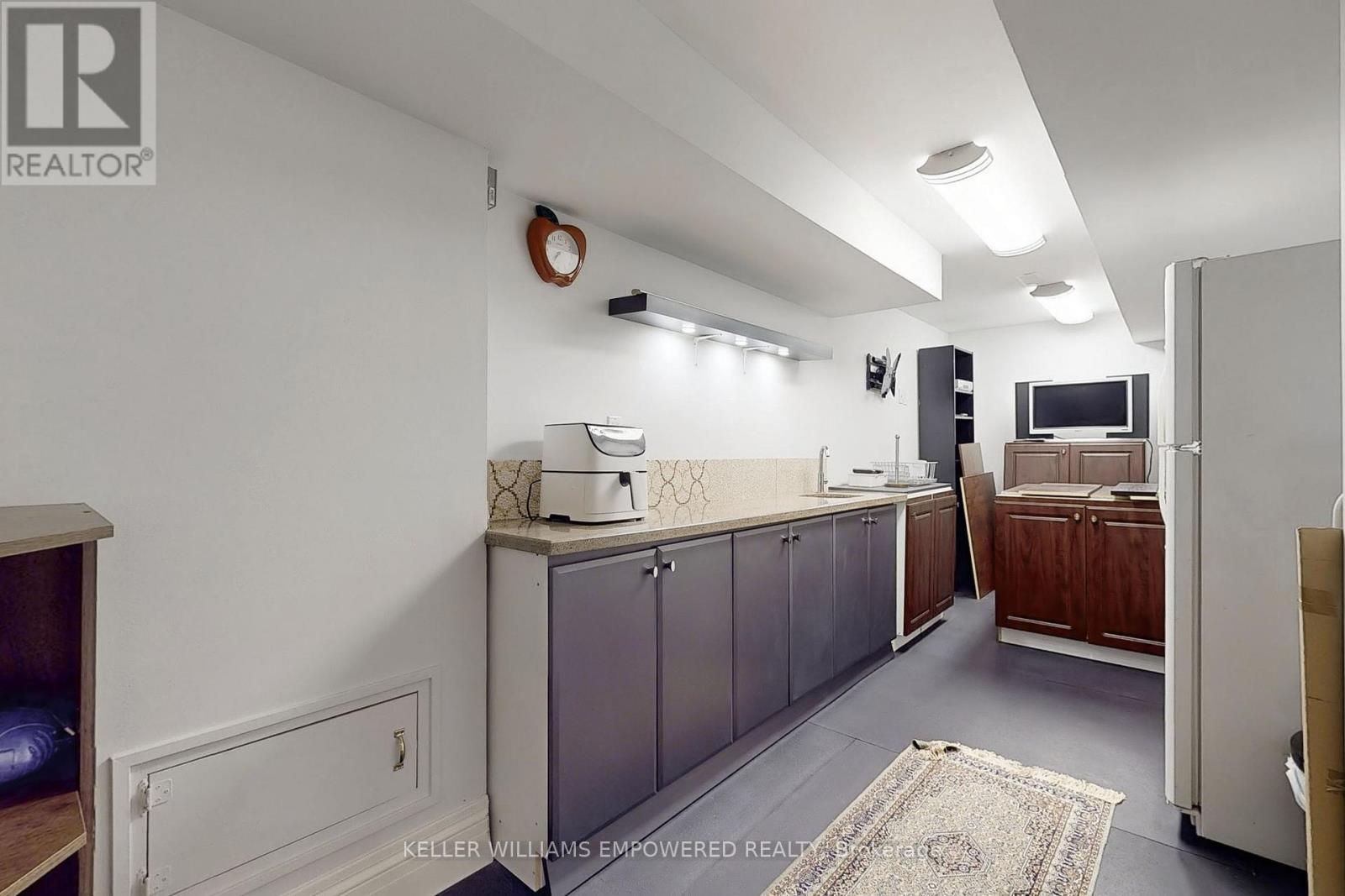 239 Pineway Blvd Boulevard, Toronto, Ontario  M2H 1B5 - Photo 22 - C12777564