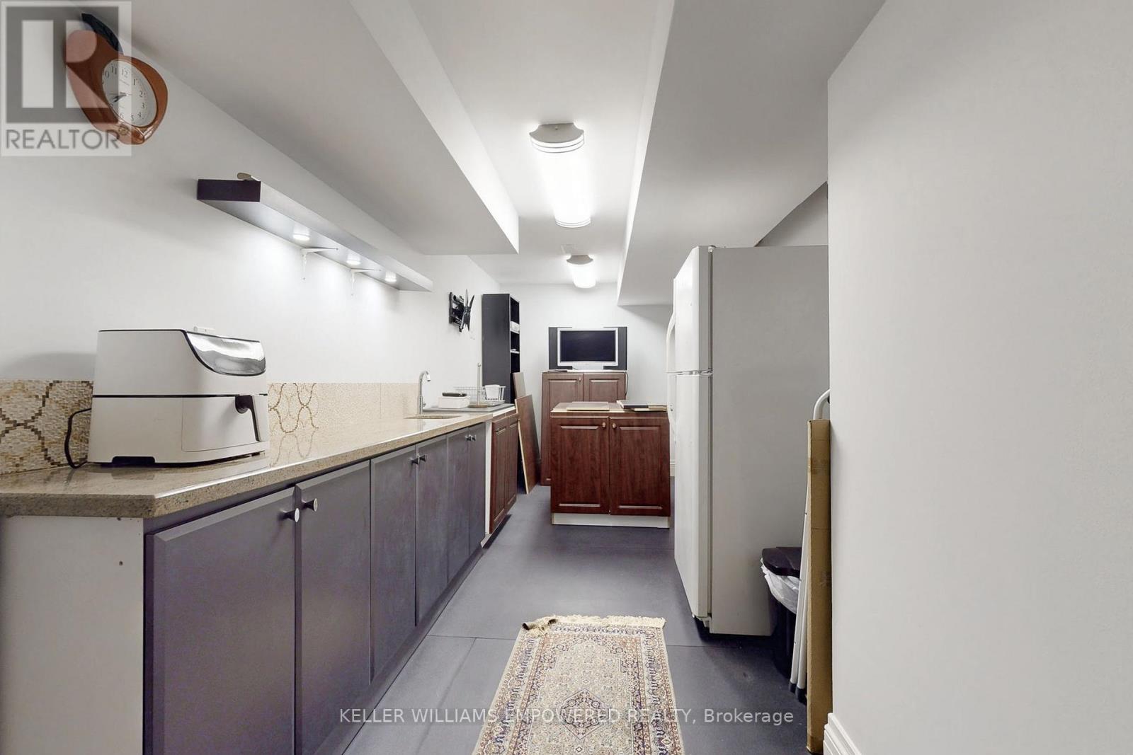 239 Pineway Blvd Boulevard, Toronto, Ontario  M2H 1B5 - Photo 32 - C12777564