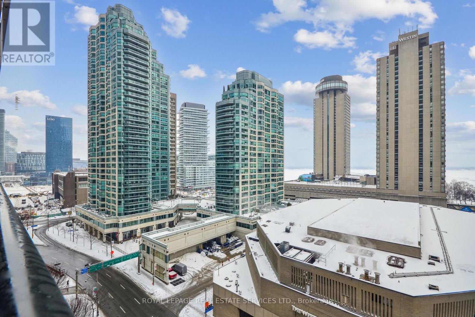 1111 - 33 Bay Street, Toronto, Ontario  M5J 2Z3 - Photo 17 - C12777576