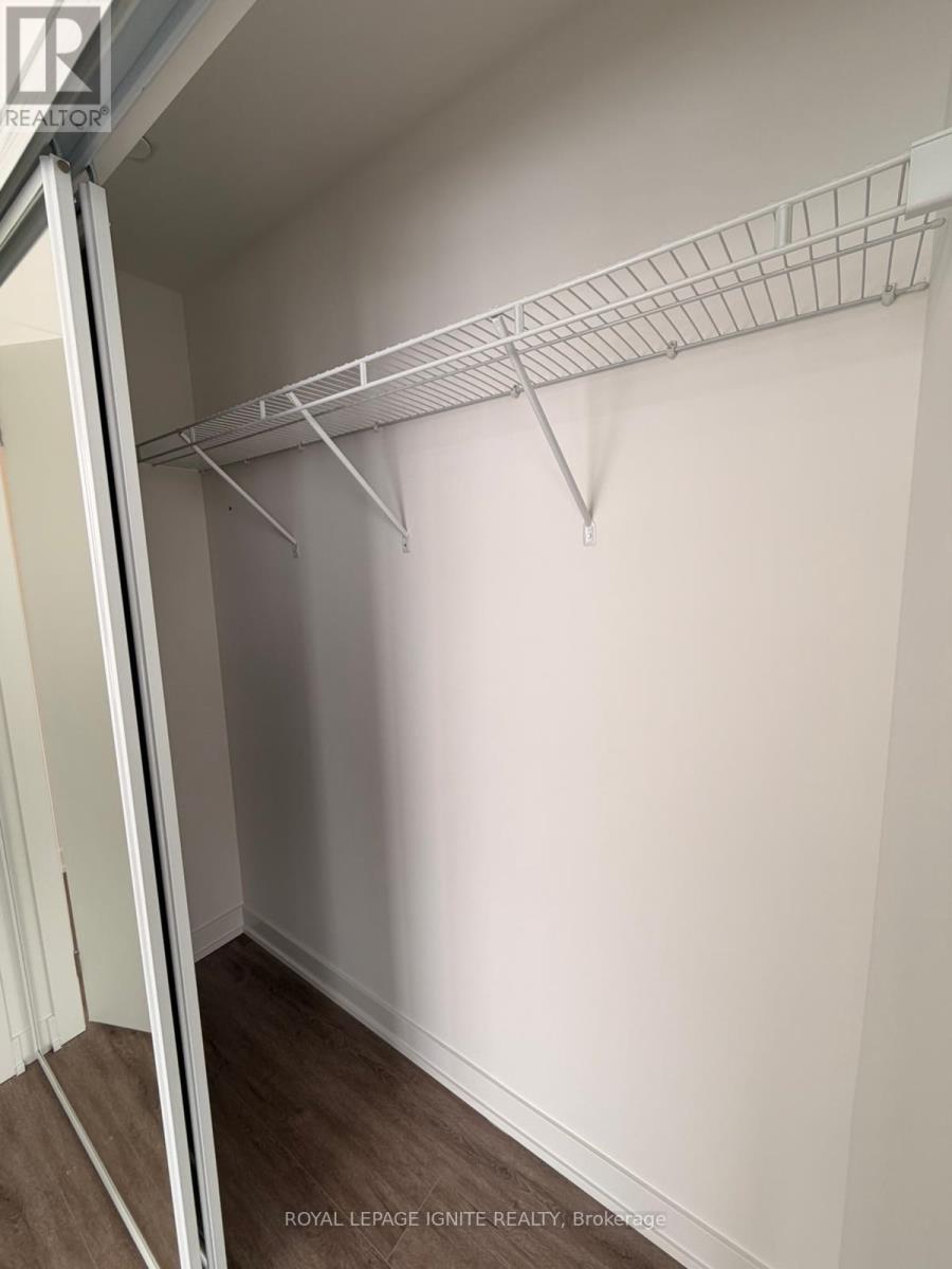 1217 - 1 Quarrington Lane, Toronto, Ontario  M3C 0S4 - Photo 11 - C12777586