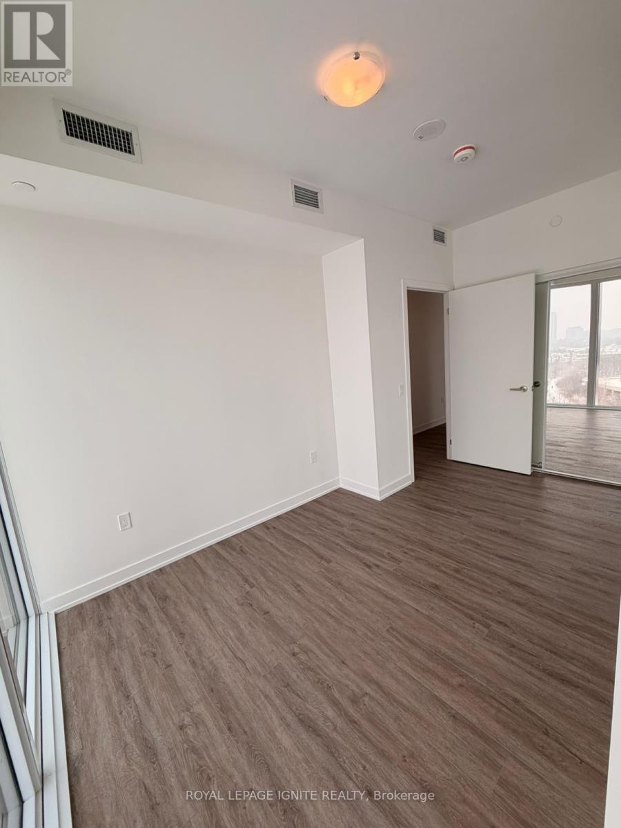 1217 - 1 Quarrington Lane, Toronto, Ontario  M3C 0S4 - Photo 16 - C12777586