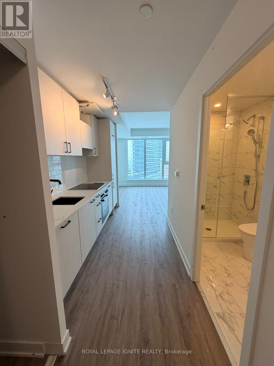 1217 - 1 Quarrington Lane, Toronto, Ontario  M3C 0S4 - Photo 2 - C12777586