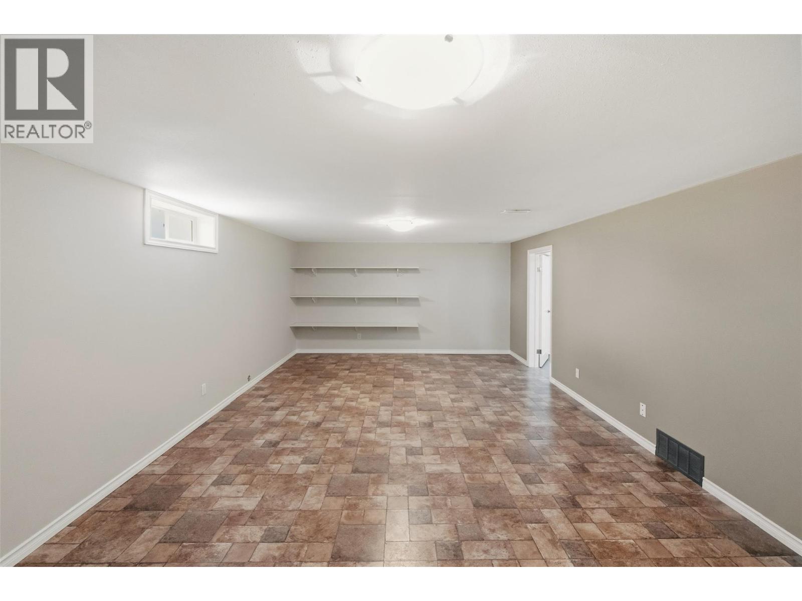 8705 92nd Avenue, Osoyoos, British Columbia  V0H 1V2 - Photo 33 - 10375218