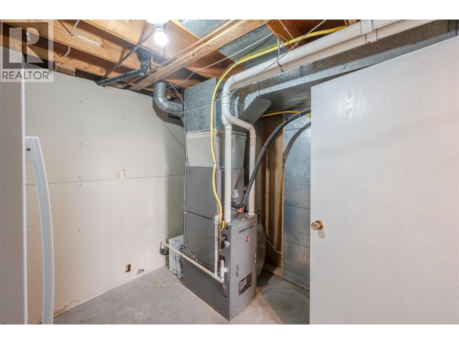 8705 92nd Avenue, Osoyoos, British Columbia  V0H 1V2 - Photo 37 - 10375218