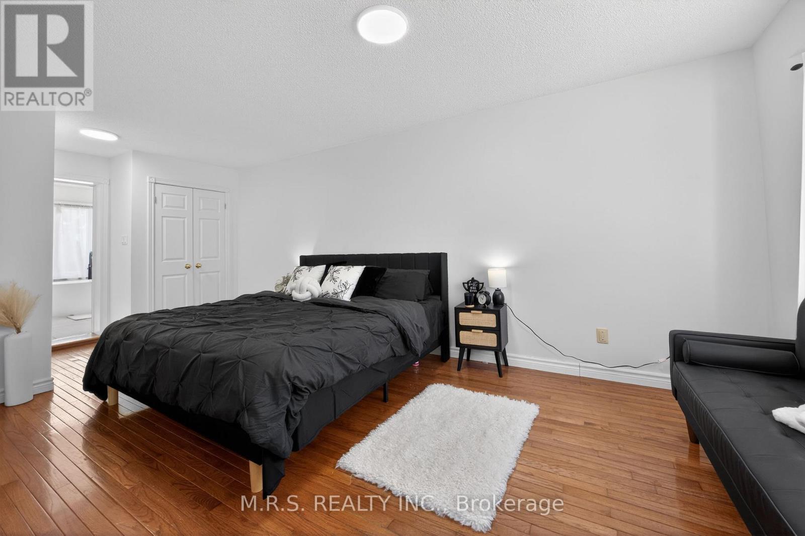 11 Barwick Drive, Barrie, Ontario  L4N 6Z7 - Photo 23 - S12777574