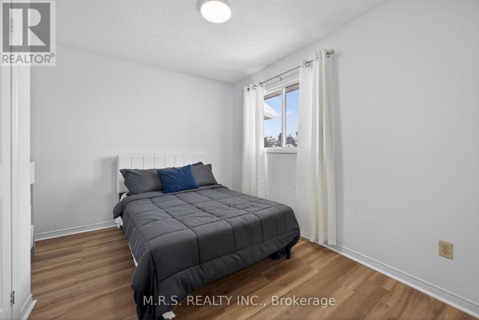 11 Barwick Drive, Barrie, Ontario  L4N 6Z7 - Photo 33 - S12777574