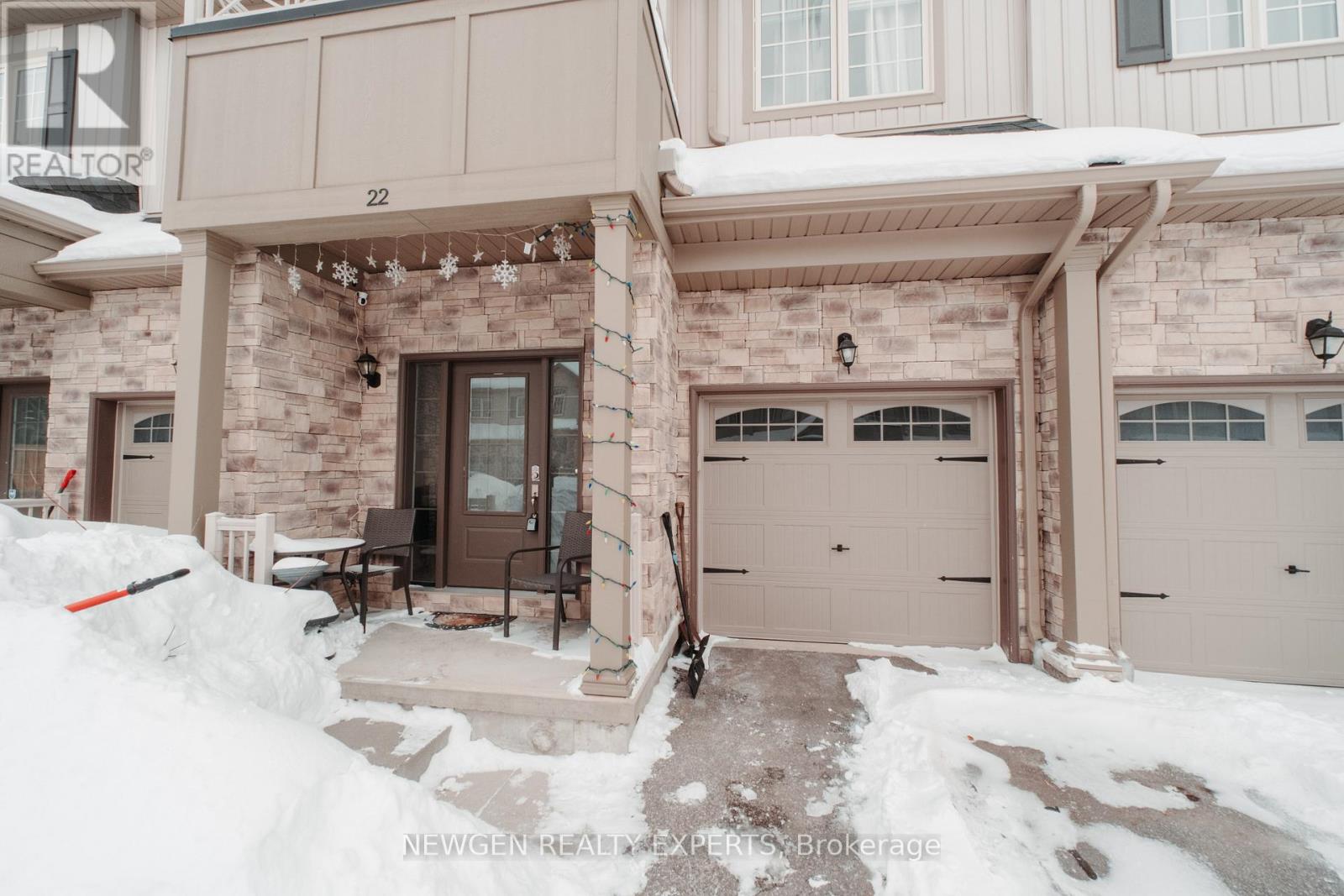 22 CHURCHLEA MEWS, Orillia, Ontario