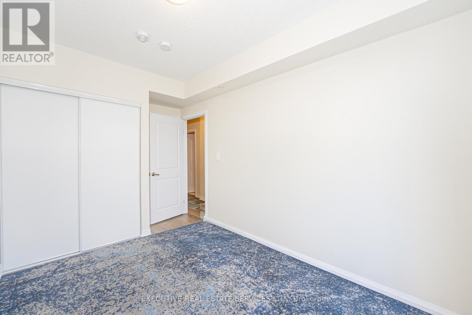 105 - 1589 Rose Way, Milton, Ontario  L9E 0J2 - Photo 11 - W12777534