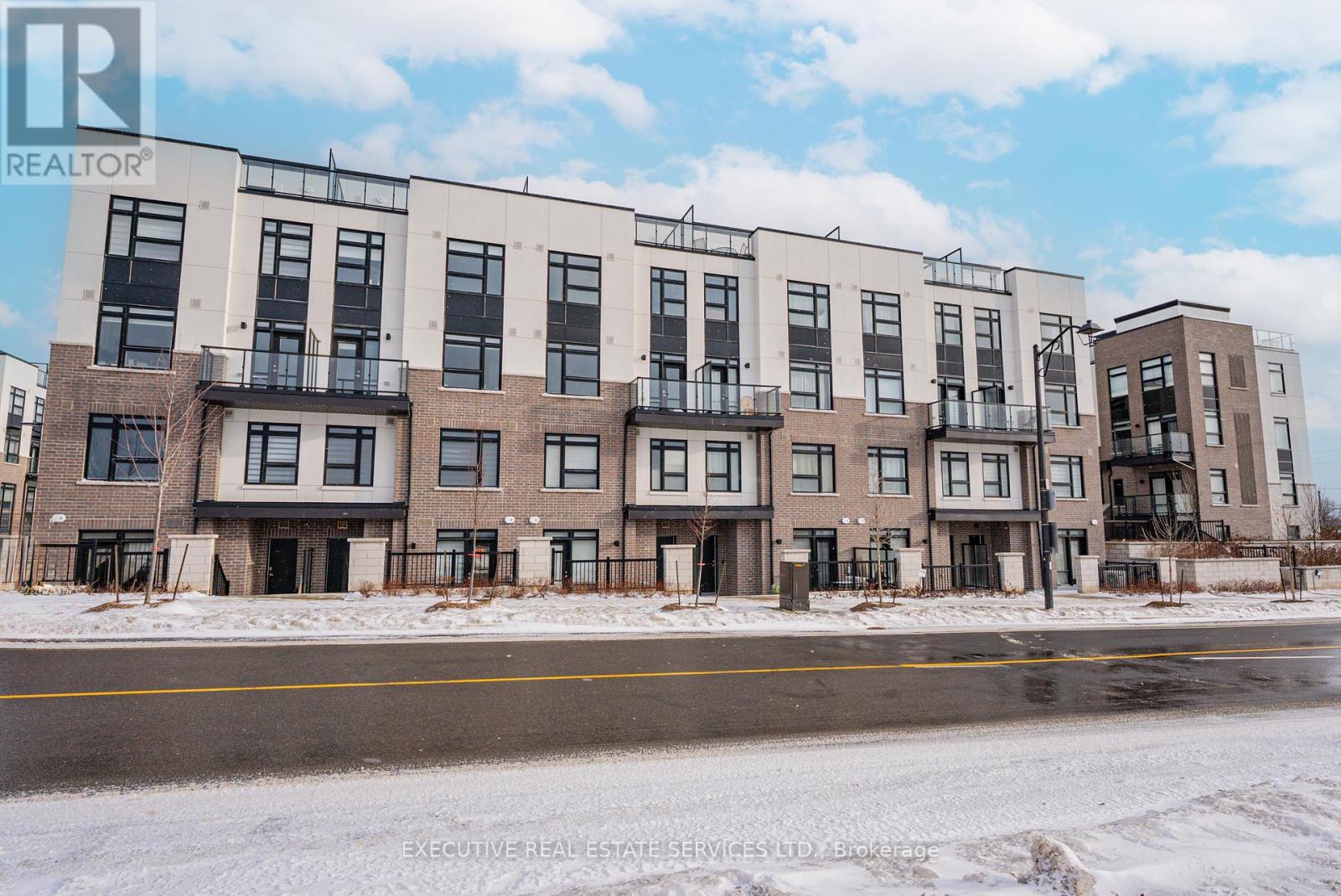 105 - 1589 Rose Way, Milton, Ontario  L9E 0J2 - Photo 8 - W12777534