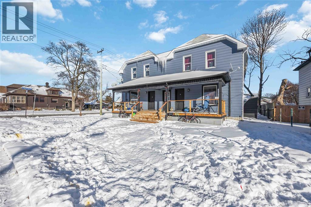 218-220 Mitton Street South, Sarnia, Ontario  N7T 3E1 - Photo 2 - 26002799