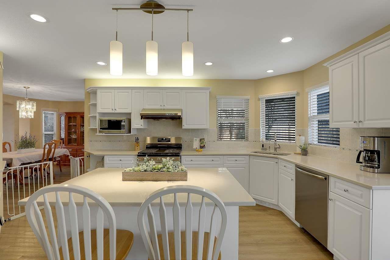 8020 Kestrel Court, Surrey, British Columbia  V3W 0V1 - Photo 10 - R3086831