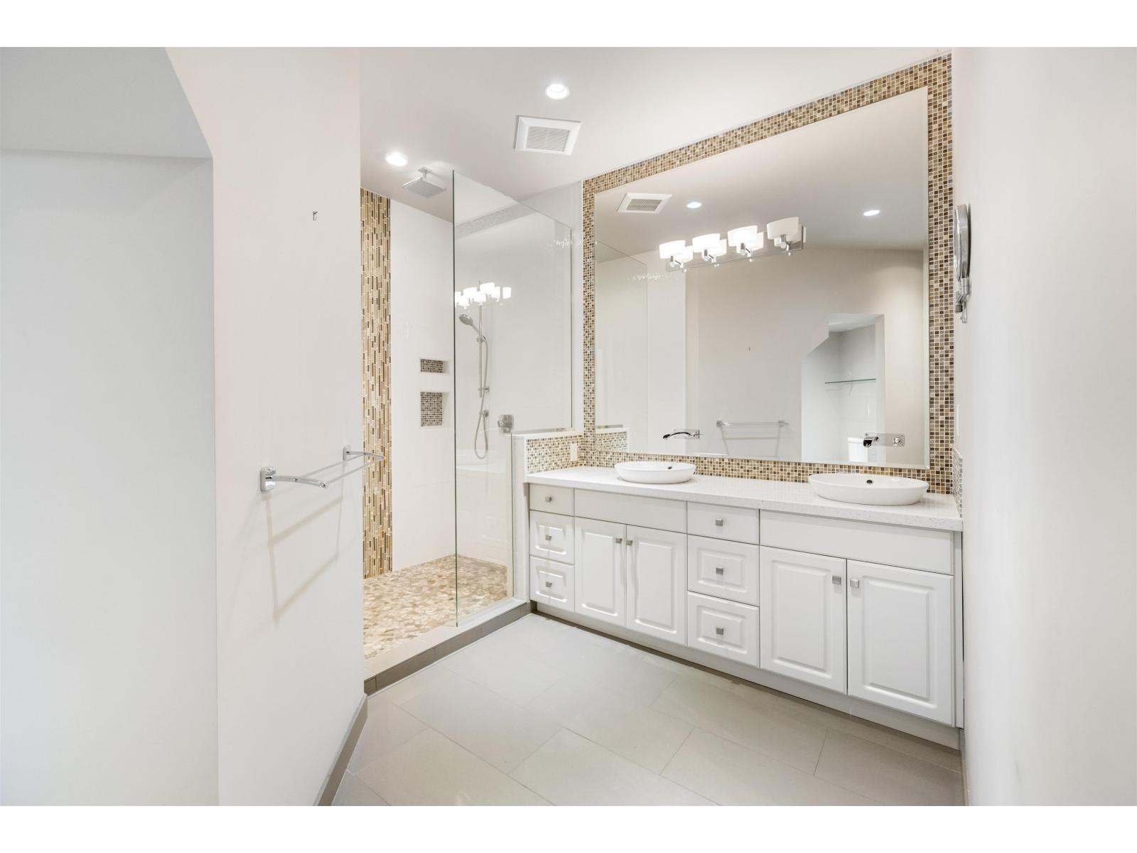 1 13911 16 Avenue, Surrey, British Columbia  V4A 1P8 - Photo 25 - R3088361