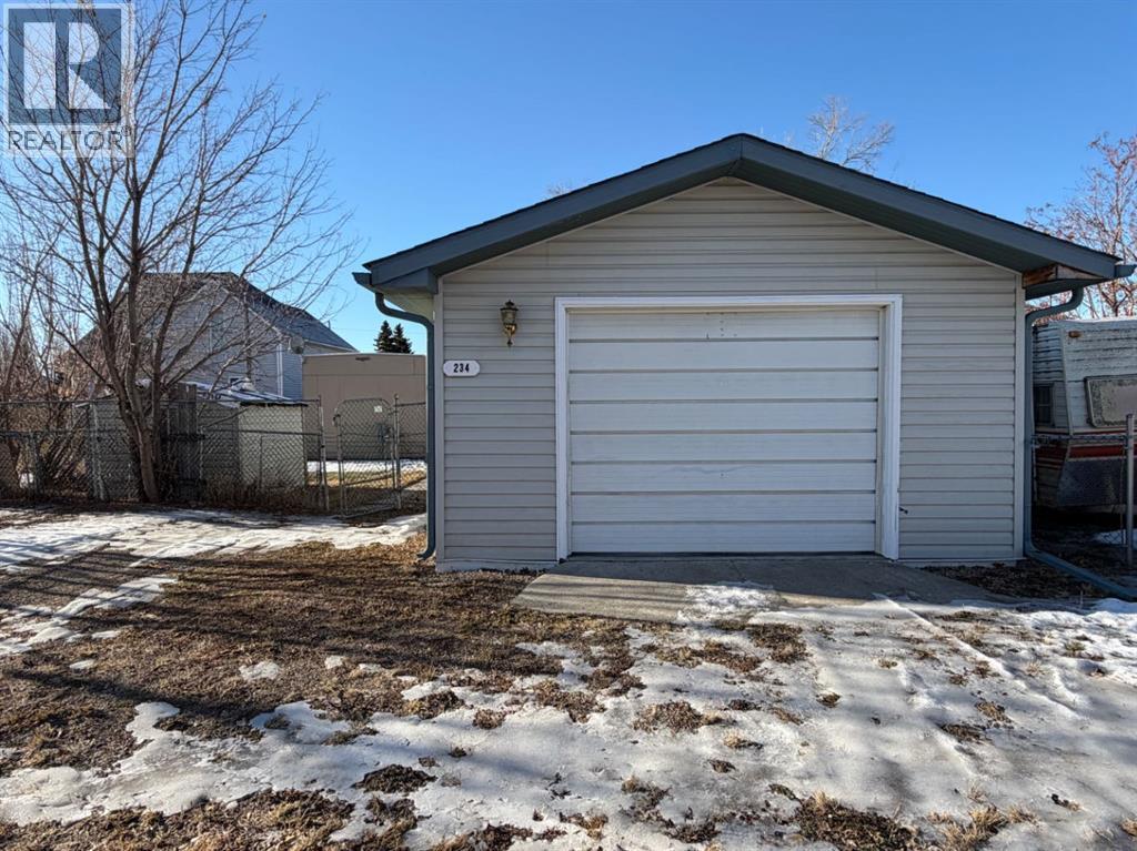 234 9 Street, Beiseker, Alberta  T0M 0G0 - Photo 15 - A2284757