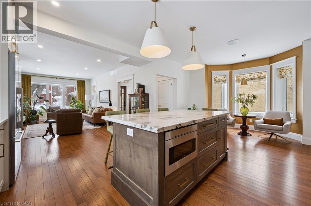 63 Menno Street, Waterloo, Ontario  N2L 2A6 - Photo 12 - 40802720