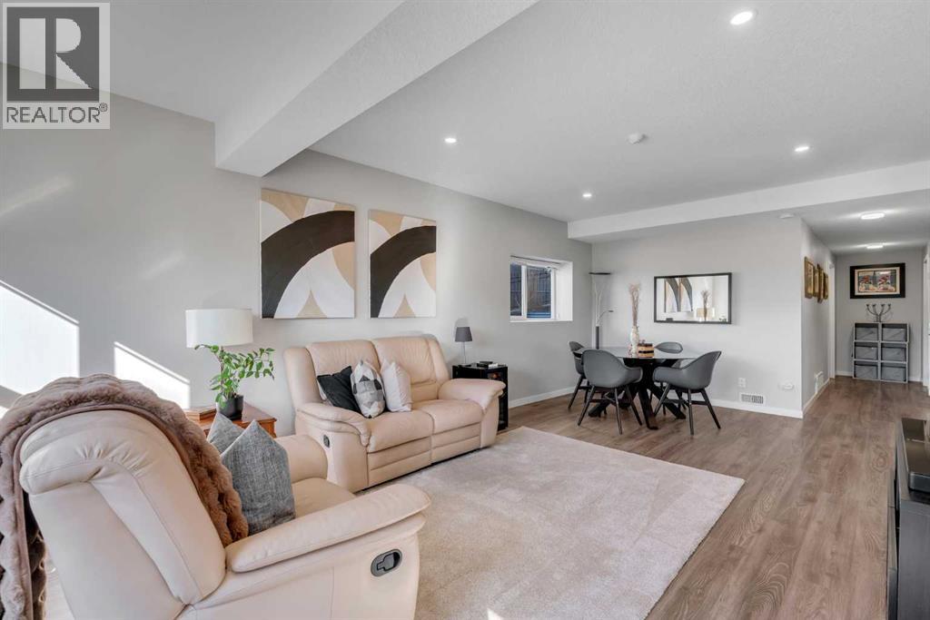 53 Sundown Grove, Cochrane, Alberta  T4C 0H8 - Photo 41 - A2285152