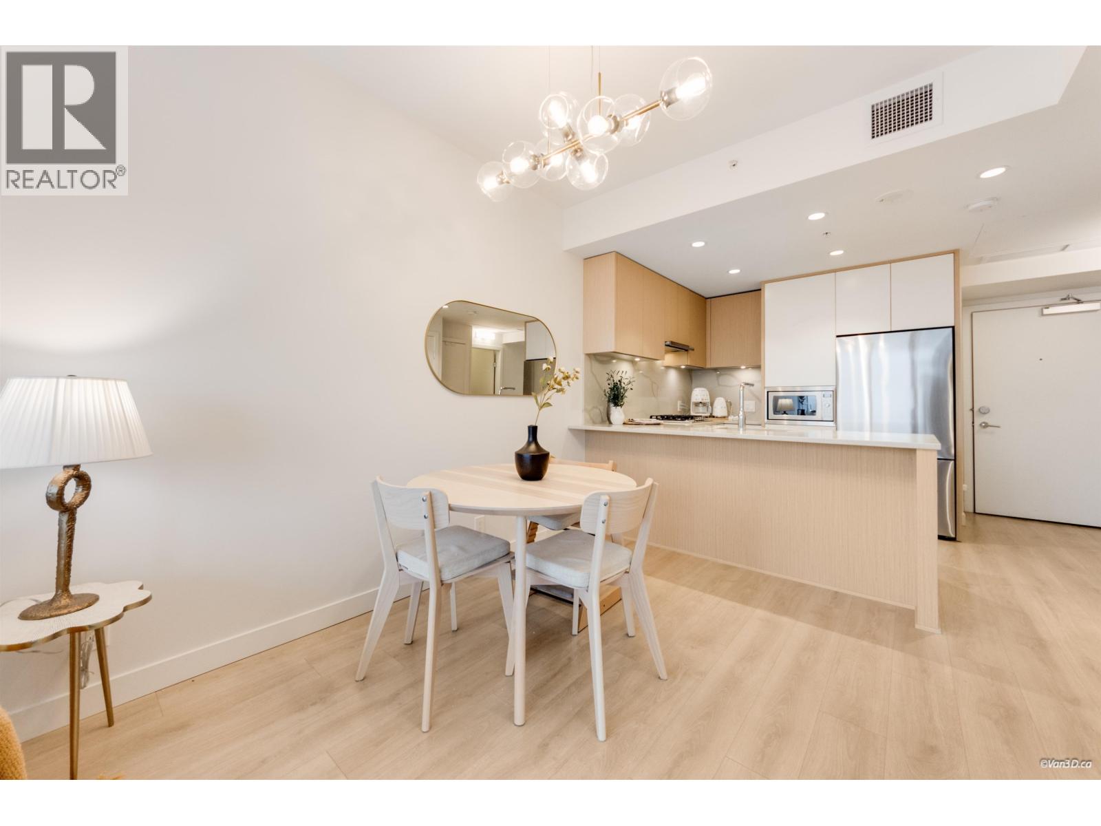 2505 567 Clarke Road, Coquitlam, British Columbia  V3J 0K7 - Photo 4 - R3088501