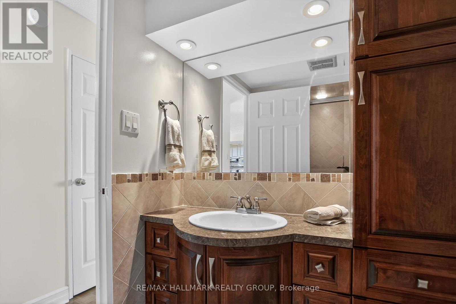 1412 - 265 Poulin Avenue, Ottawa, Ontario  K2B 7Y8 - Photo 24 - X12777632