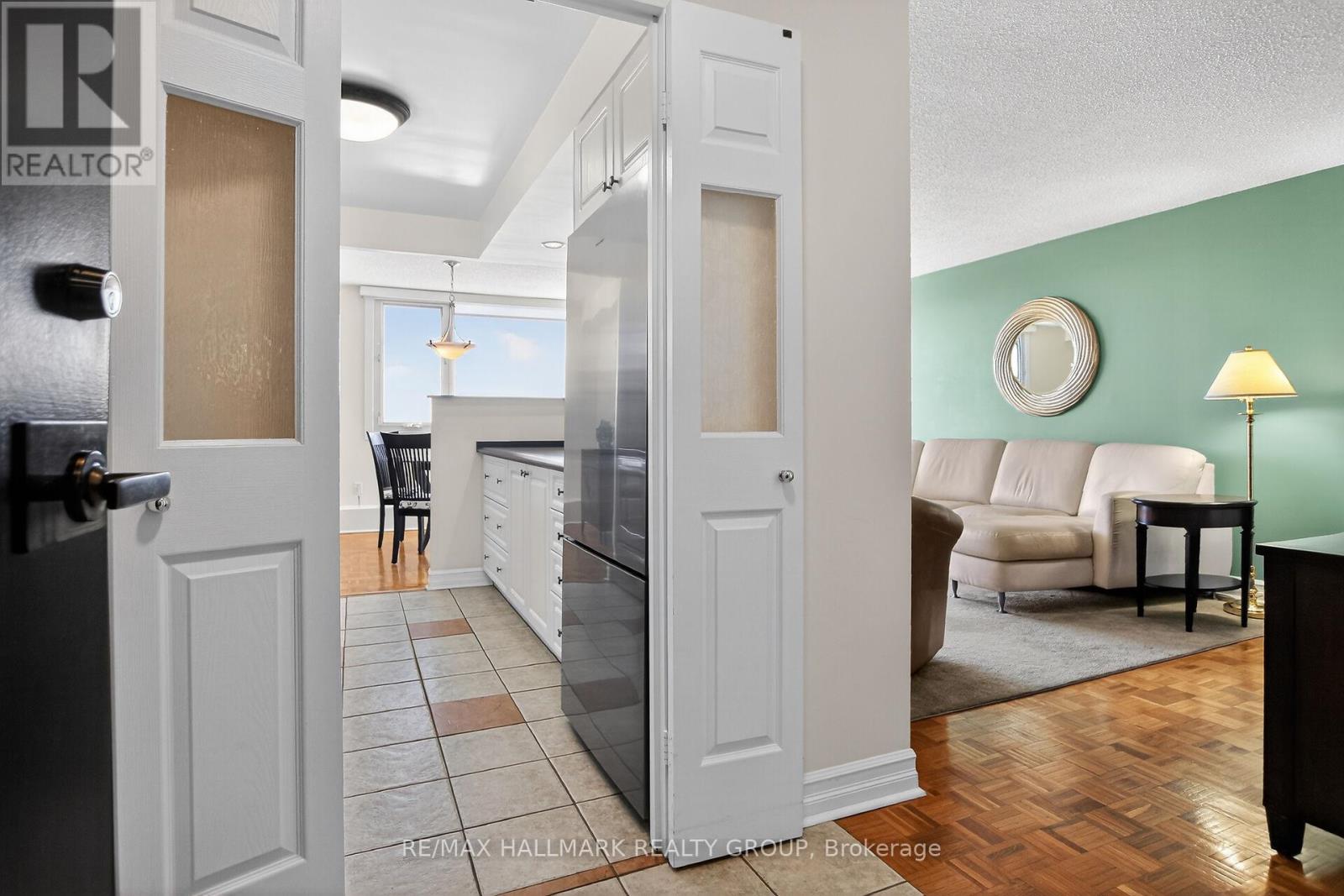 1412 - 265 Poulin Avenue, Ottawa, Ontario  K2B 7Y8 - Photo 5 - X12777632