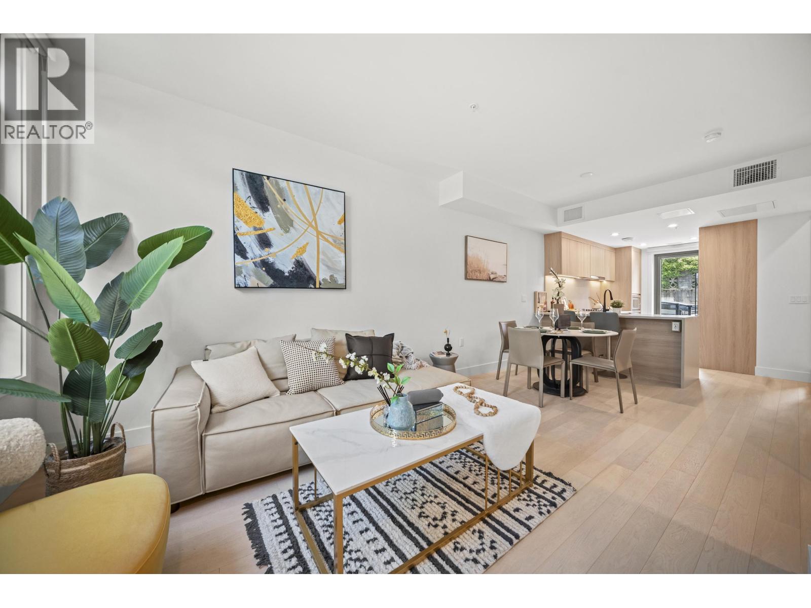 6352 Oak Street, Vancouver, British Columbia  V6M 2W4 - Photo 3 - R3088717