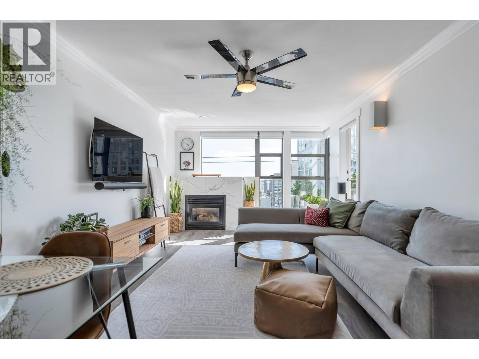 406 305 Lonsdale Avenue, North Vancouver, British Columbia  V7M 2G3 - Photo 4 - R3088731