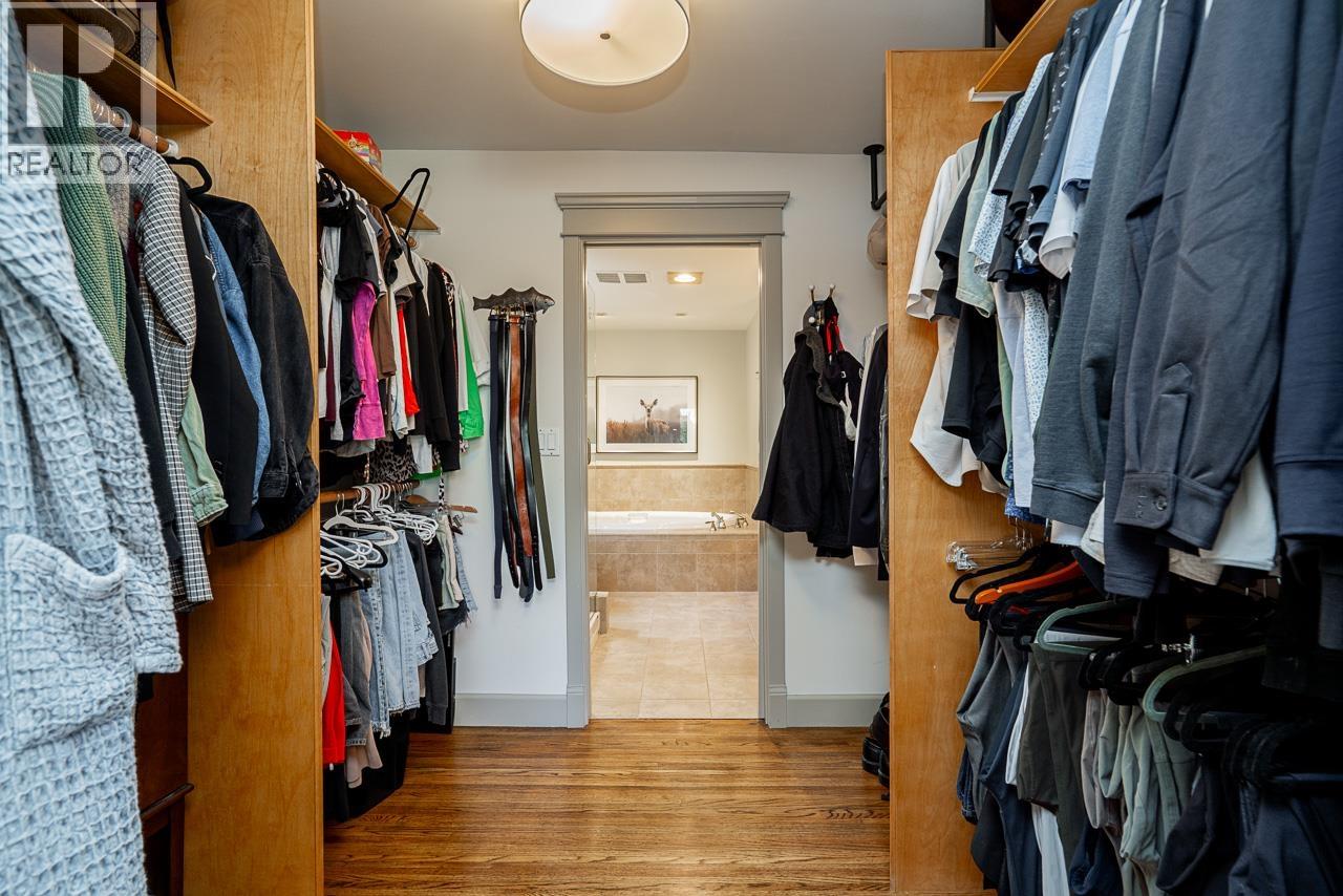 7742 Jensen Place, Burnaby, British Columbia  V5A 2A8 - Photo 17 - R3088705