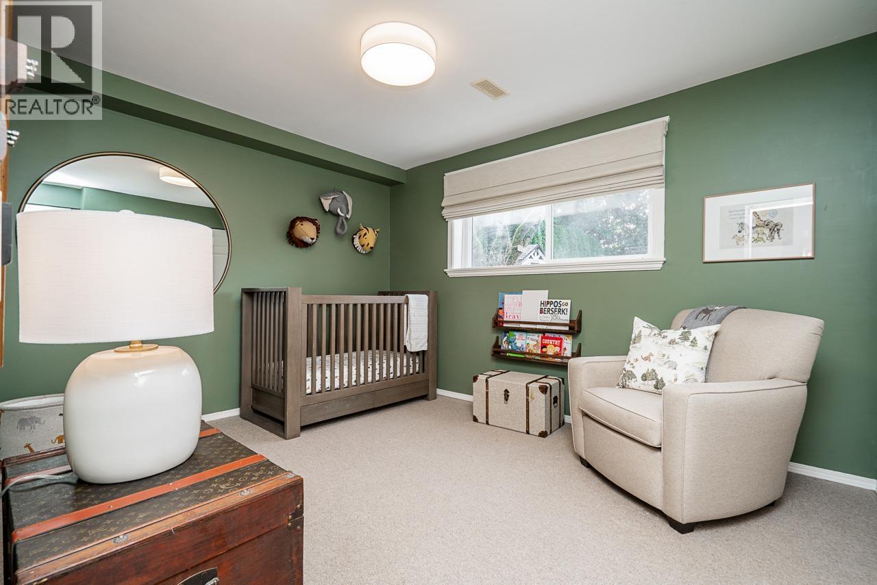 7742 Jensen Place, Burnaby, British Columbia  V5A 2A8 - Photo 28 - R3088705