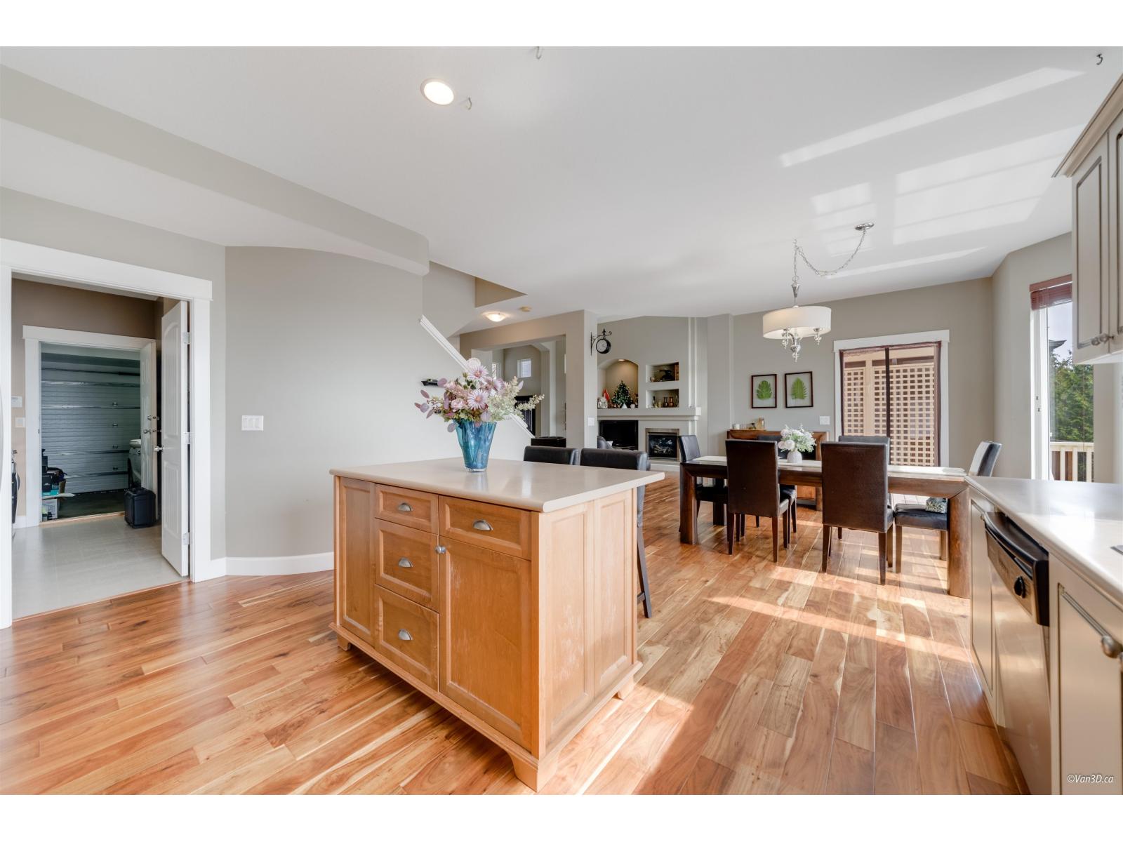 19846 69a Avenue, Langley, British Columbia  V2Y 3A9 - Photo 17 - R2986337