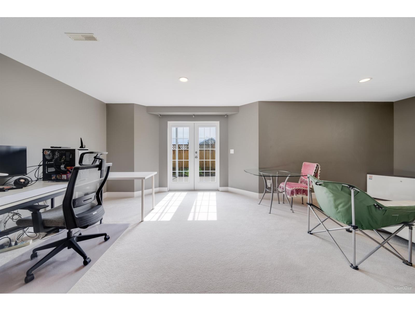 19846 69a Avenue, Langley, British Columbia  V2Y 3A9 - Photo 27 - R2986337