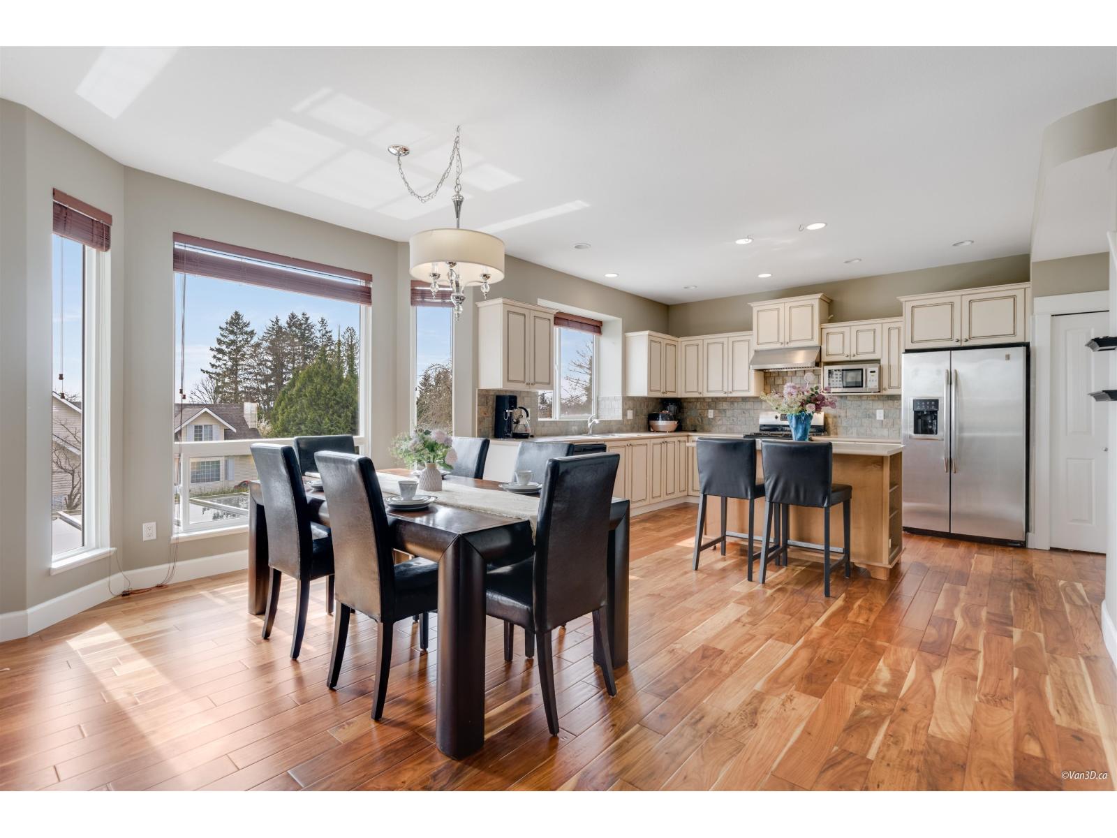 19846 69a Avenue, Langley, British Columbia  V2Y 3A9 - Photo 14 - R2986337