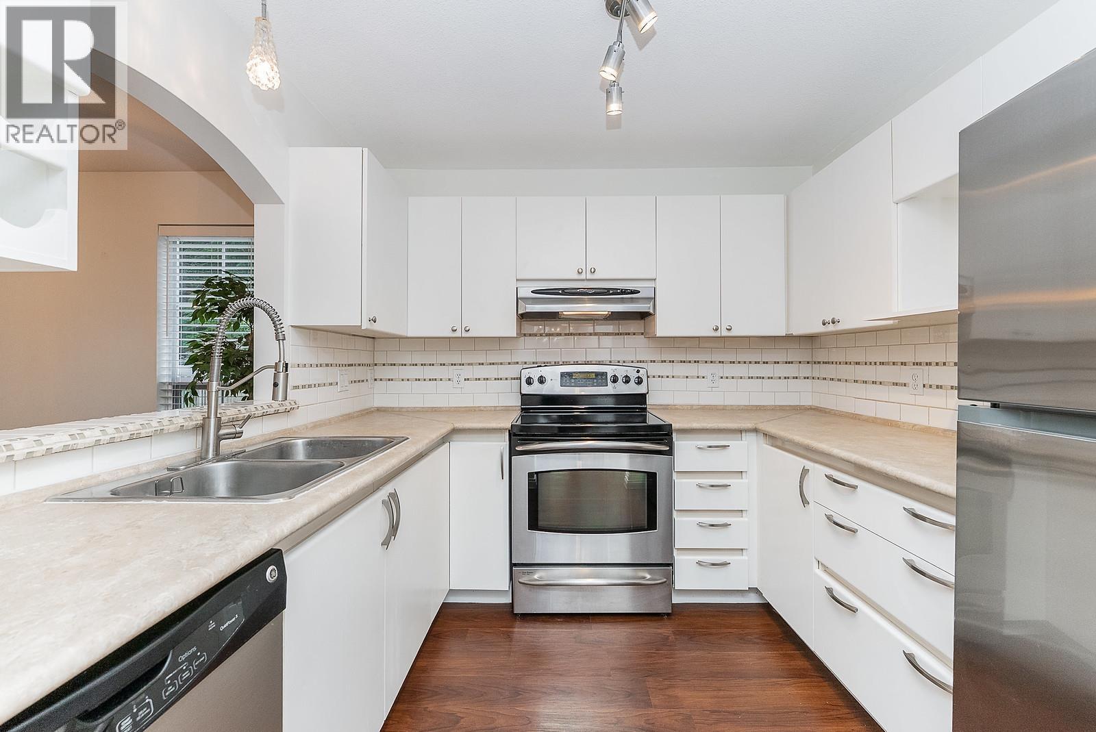 101 2975 Princess Crescent, Coquitlam, British Columbia  V3B 7N3 - Photo 7 - R3088299