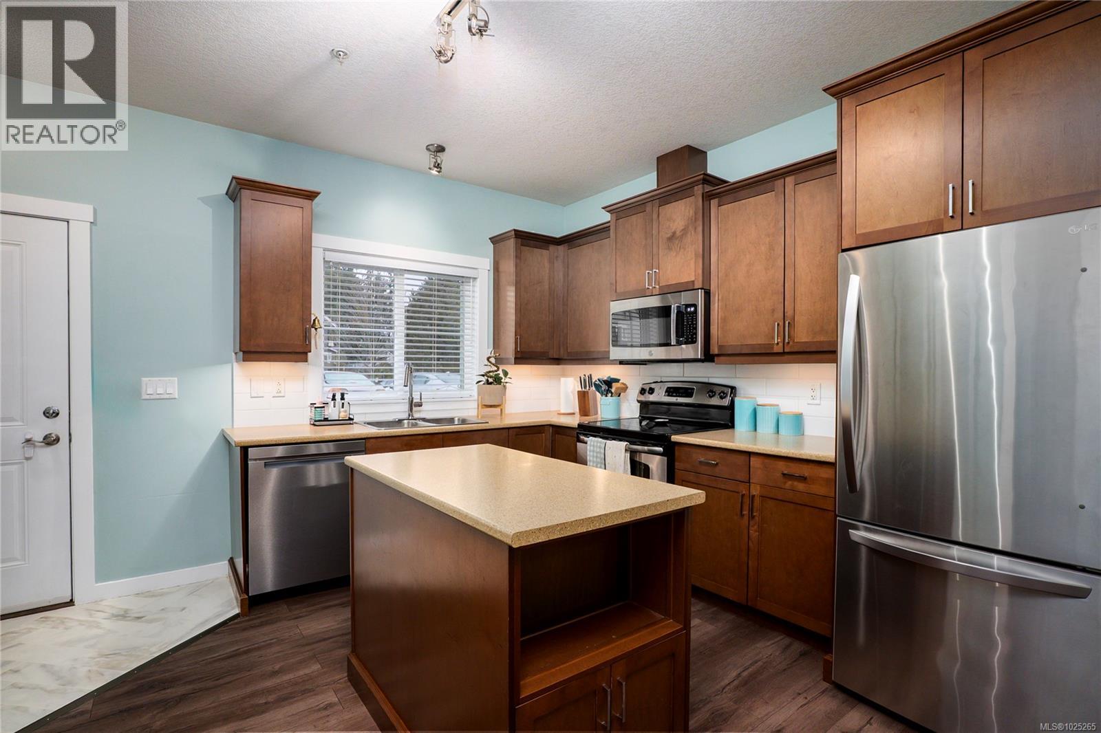 204 1675 Crescent View Dr, Nanaimo, British Columbia  V9S 0A8 - Photo 8 - 1025265