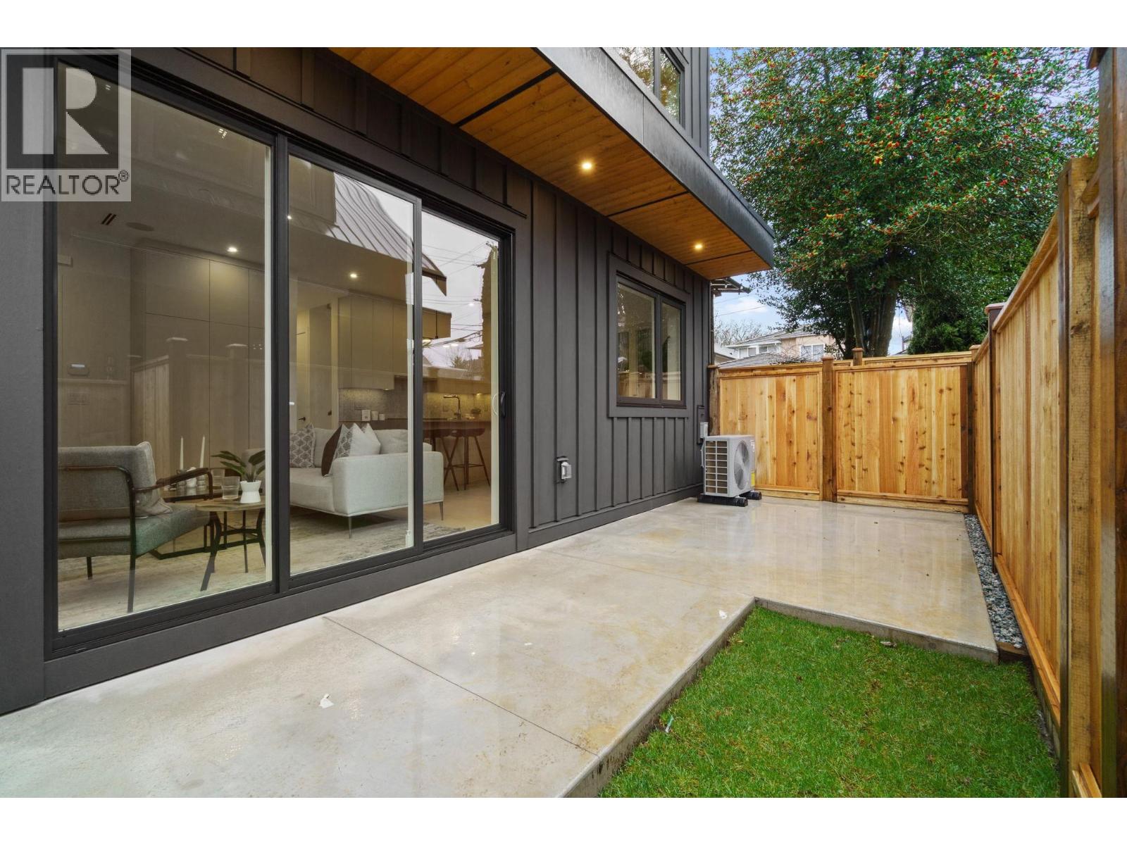 2 1945 E 13th Ave Avenue, Vancouver, British Columbia  V5N 2C3 - Photo 16 - R3088240