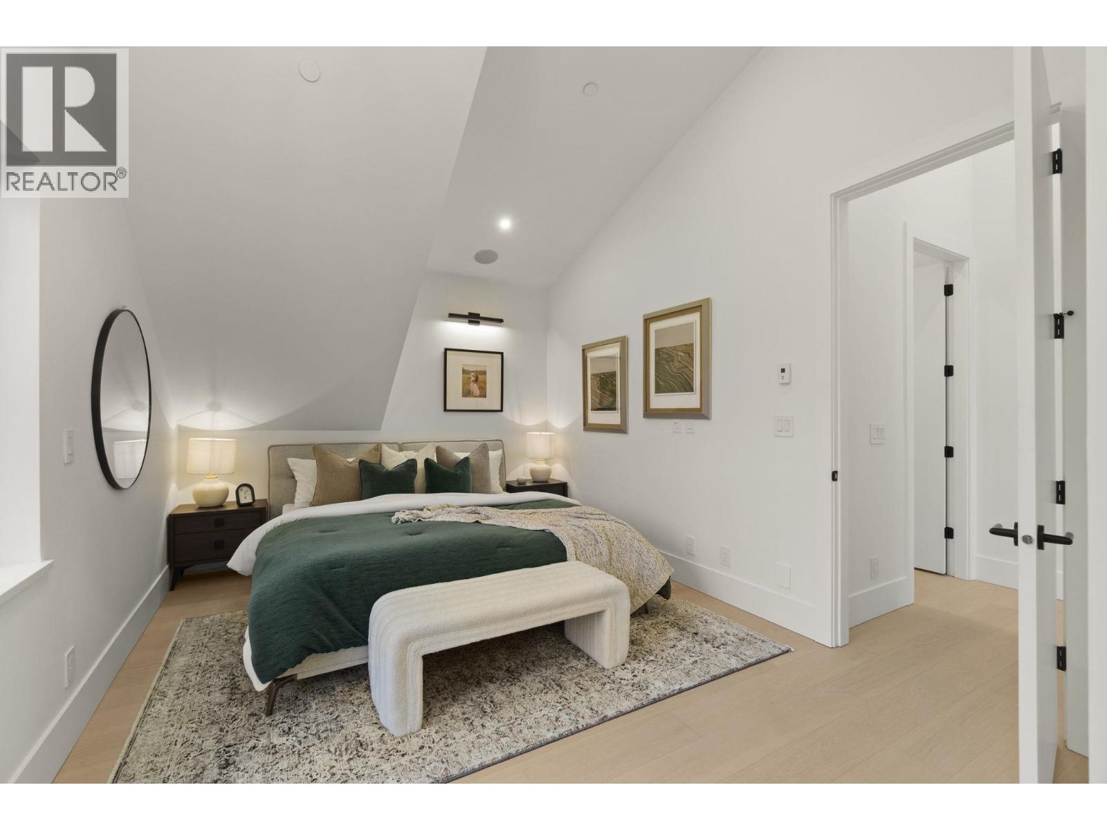 2 1945 E 13th Ave Avenue, Vancouver, British Columbia  V5N 2C3 - Photo 12 - R3088240