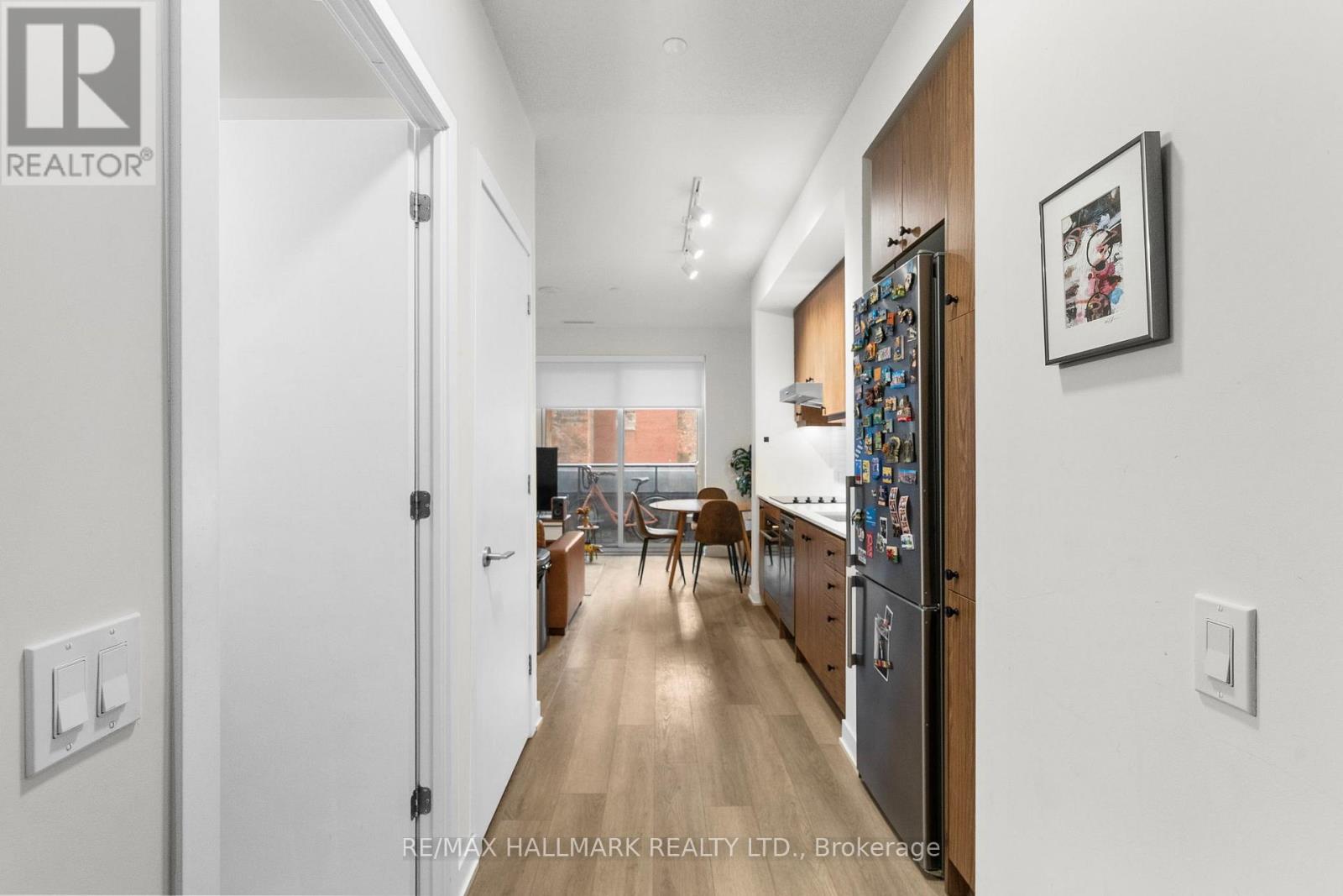 207 - 9 Tecumseth Street, Toronto, Ontario  M5V 0S5 - Photo 4 - C12777614