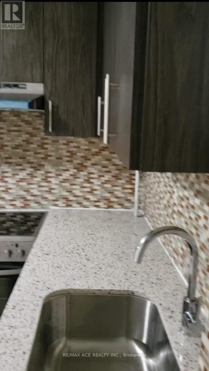 17a South Woodrow Boulevard, Toronto (Birchcliffe-Cliffside), Ontario  M1N 3L5 - Photo 12 - E12777650