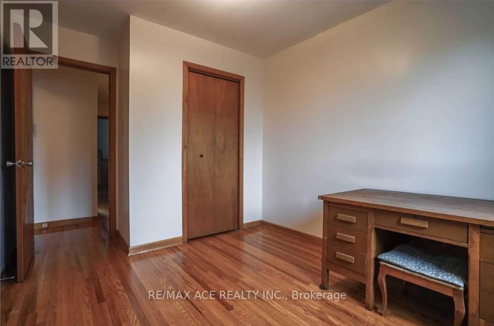 17a South Woodrow Boulevard, Toronto (Birchcliffe-Cliffside), Ontario  M1N 3L5 - Photo 8 - E12777650