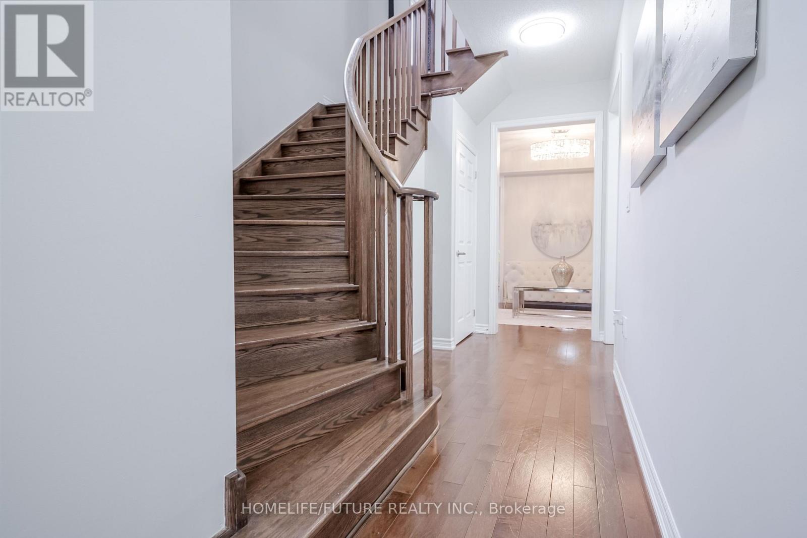 1297 Apollo Street, Oshawa (Eastdale), Ontario  L1K 3E7 - Photo 6 - E12777652