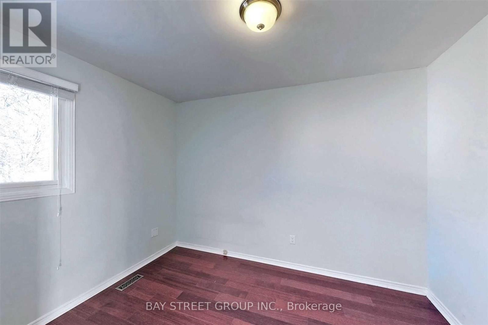 189 Martindale Avenue, Oakville, Ontario  L6H 4H2 - Photo 22 - W12777612