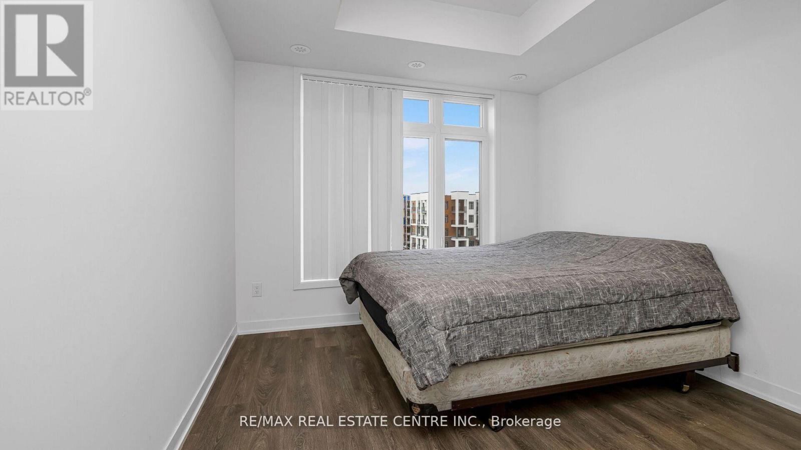 602 - 160 Canon Jackson Drive, Toronto, Ontario  M6M 0B6 - Photo 15 - W12777628