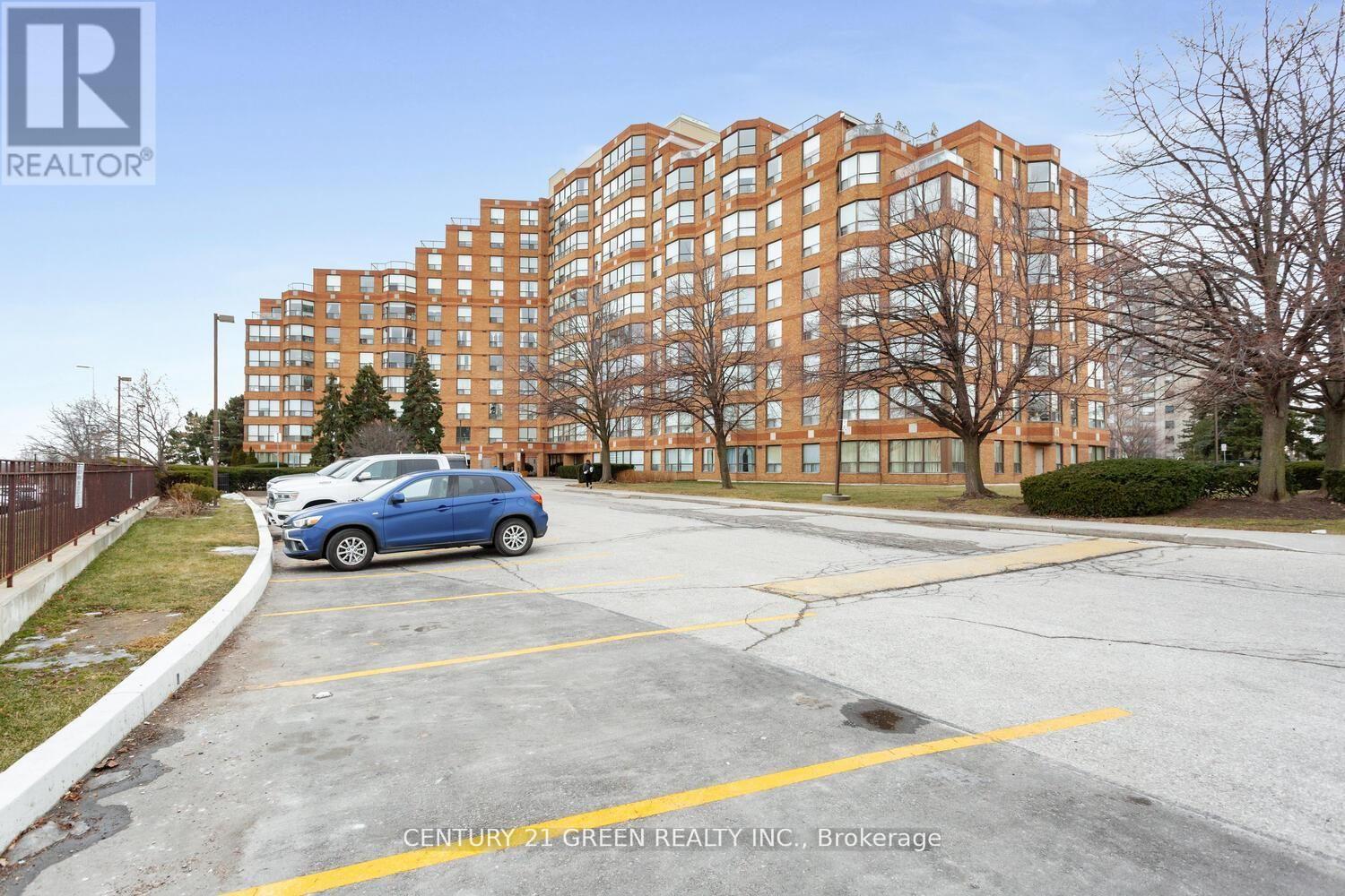 1004 - 6 Humberline Drive, Toronto, Ontario  M9W 6X8 - Photo 5 - W12777636