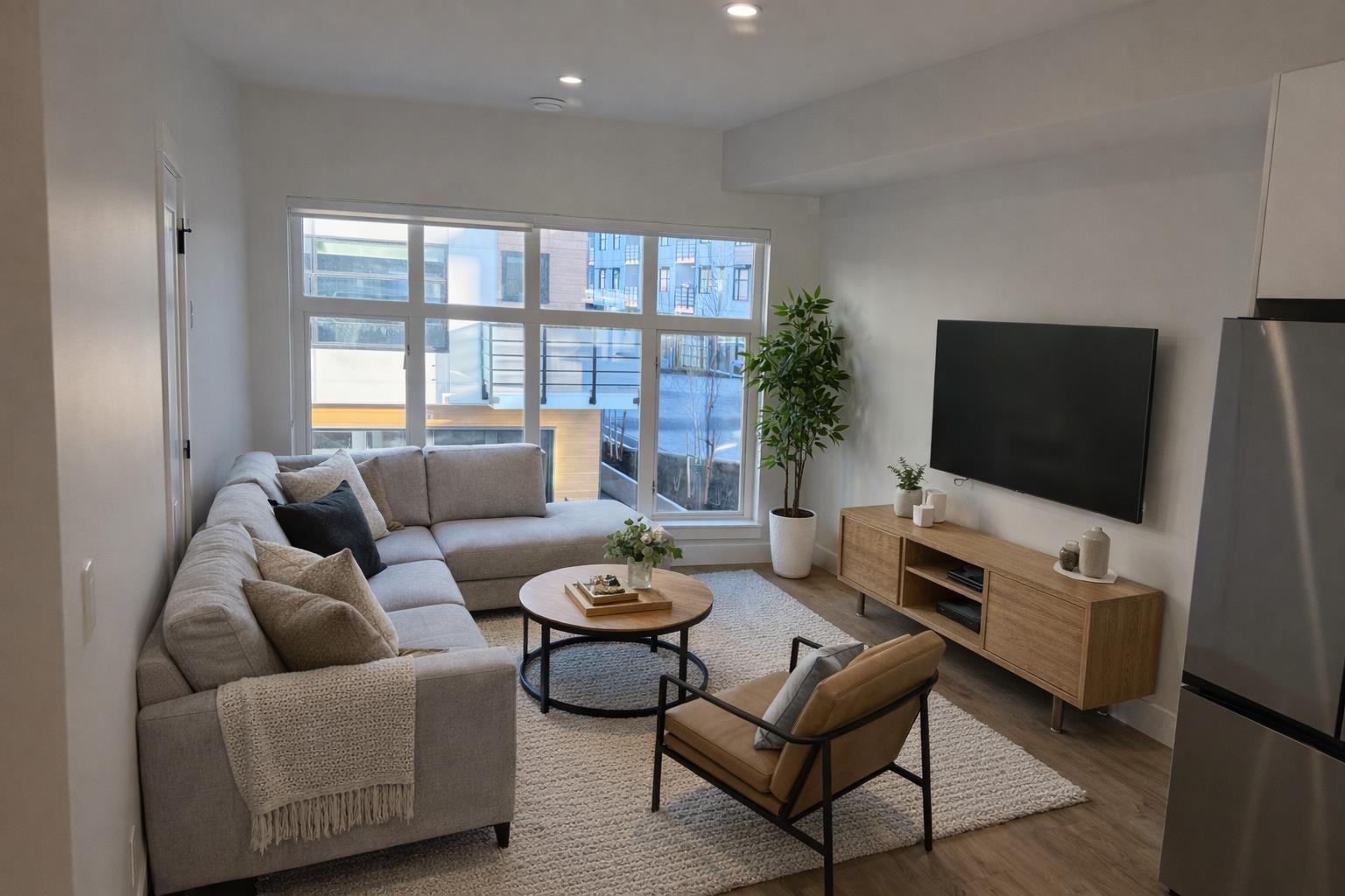 18 177 175a Street, Surrey, British Columbia  V0V 0V0 - Photo 3 - R3073976