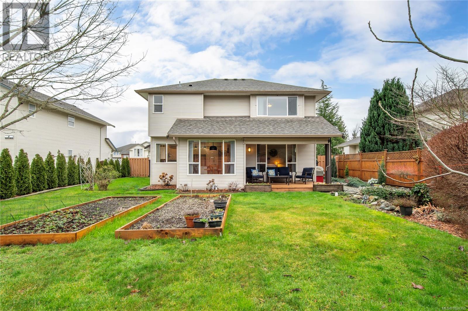 2010 College Dr, Campbell River, British Columbia  V9H 1T8 - Photo 33 - 1024300